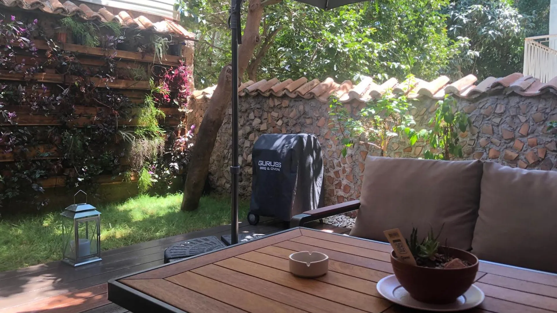 Kaleici Muestakil Bahceli Muethis Ev Antalya Villa